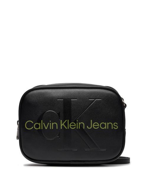 CALVIN KLEIN CK JEANS SCULPTED MONO Kameratasche um die Schulter schwarz/scharfgrün - Damentaschen