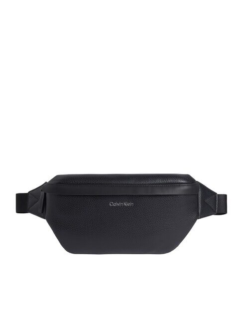 CALVIN KLEIN CK MUST Gürteltasche mit Metalllogo auf Schwarz - Hüfttaschen