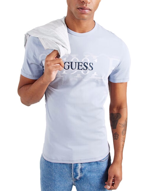 GUESS CHEST BOX Baumwoll-T-Shirt mit Aufdruck Nimbus blau - Herren-T-Shirts
