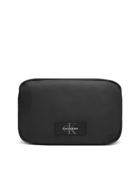 CALVIN KLEIN TECH UTILITY RUBBER Gummiertes Beautycase auf Schwarz - Beauty-Case