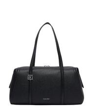 CALVIN KLEIN EMBLEM HW Umh&auml;ngetasche auf Schwarz - Damentaschen - 1
