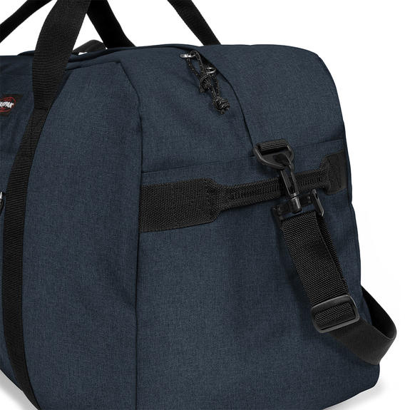 TERMINAL + Reisetasche mit Schultergurt dreifach denim - Reisetaschen
