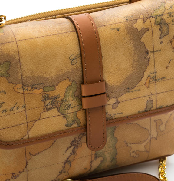 Geo Classic Tasche mit abnehmbarem Schulterriemen NATÜRLICH - Damentaschen