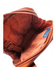 PIQUADRO Bürste VIBE out, aus gehämmertem Leder orange3 - Umhängetaschen Herren - 5