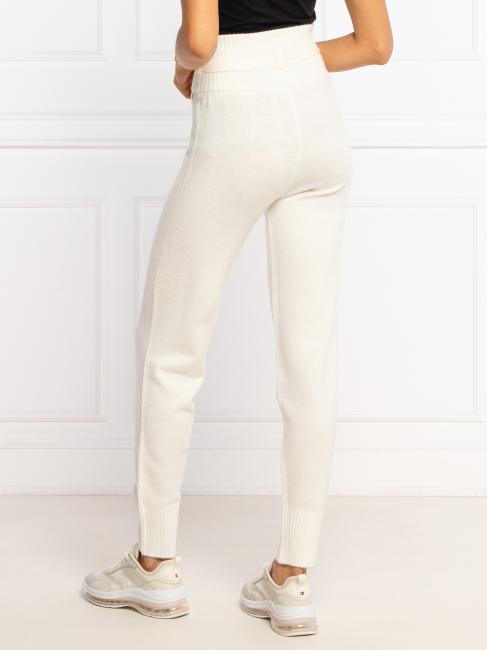 U&B  kompletter Pullover mit Kapuze und Jogging Elfenbein - Sportanz&uuml;ge f&uuml;r Damen