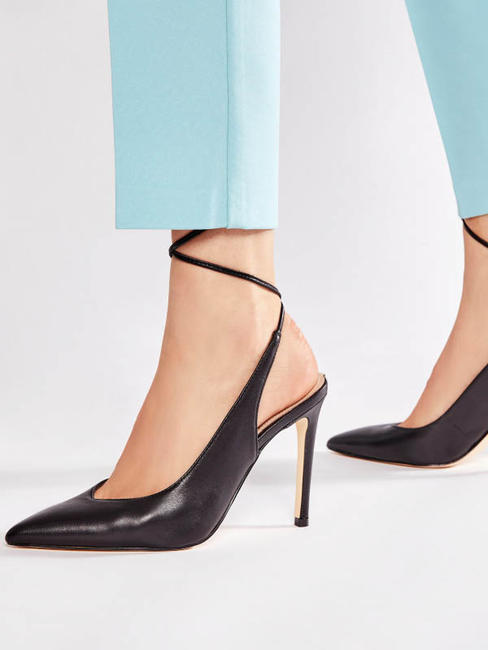 BRIOLA Dekollet&eacute; aus Leder SCHWARZ - Damenschuhe