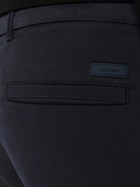 Sateen chino Baumwollhose, schmale Passform Calvin Marine - Hosen Herren