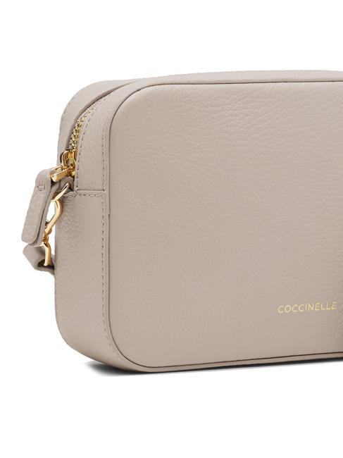 TEBE Schultertasche aus strukturiertem Leder Puderrosa - Damentaschen