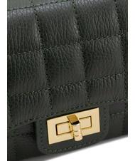 LESAC GIULIA Dollar-Umh&auml;ngetasche aus Leder mit Kette dunkelgr&uuml;n - Damentaschen - 5