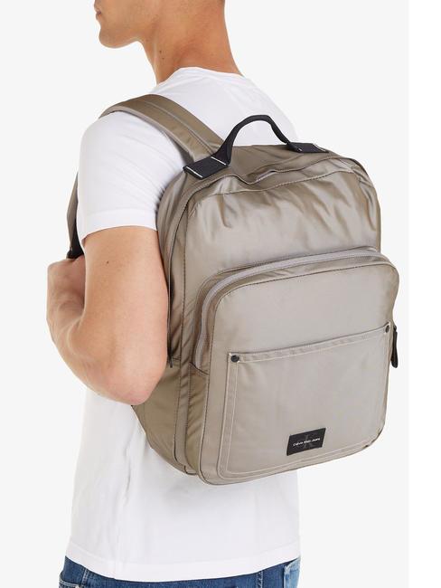 SPORT ESSENTIAL Laptop-Rucksack aus Nylon Atlantisches Taupe - PC-Rucksäcke