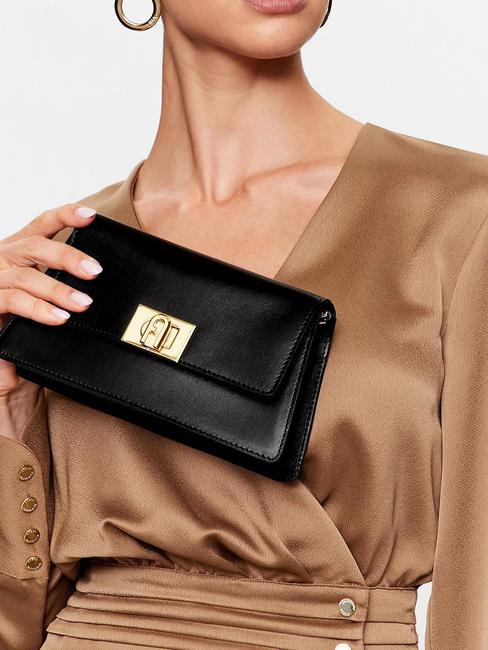 ZOE Rahmentasche mit Kette Schwarz - Damentaschen