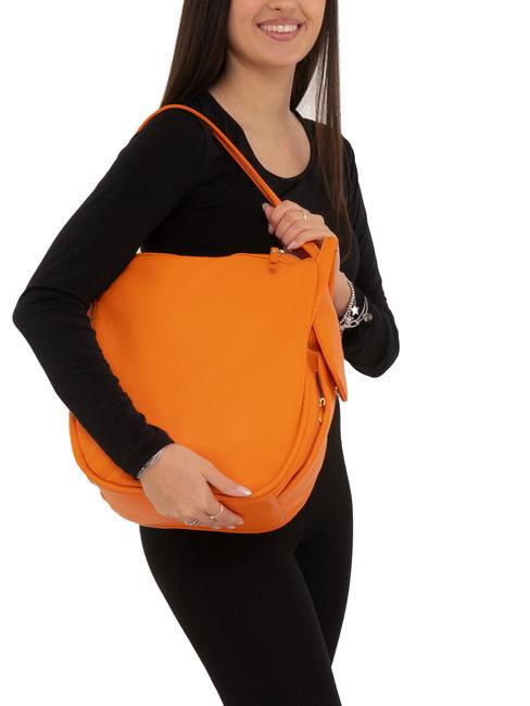 TRIO Rucksack aus geh&auml;mmertem Leder orange - Damentaschen