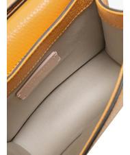 COCCINELLE TULIP Umh&auml;ngetasche aus geh&auml;mmertem Leder Aprikose - Damentaschen - 5