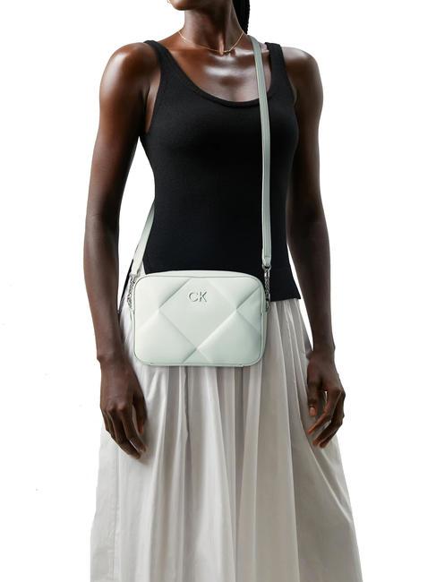 QUILT Schulterkameratasche milchig grün - Damentaschen