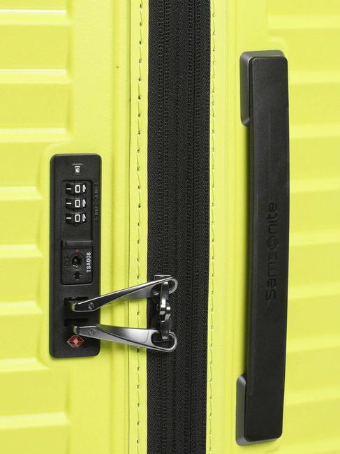 INTUO Extra großer erweiterbarer Trolley Kalk - Harte Trolleys