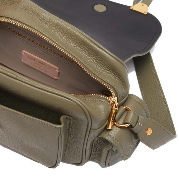 CAMPUS Mini-Umh&auml;ngetasche aus Leder Lorbeergr&uuml;n - Damentaschen