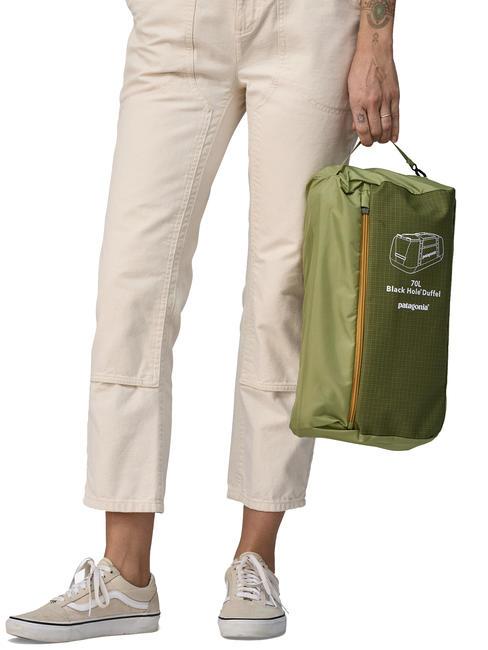 BLACK HOLE 70L Reiserucksack glimmendes Blau - Reisetaschen