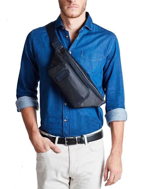 P16  Babytrage schwarzer Chevron - Hüfttaschen