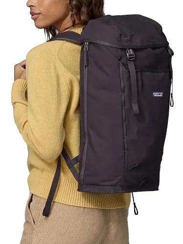 FIELDSMITH 28L Reiserucksack Schwarz - Rucksäcke für Schule &amp; Freizeit