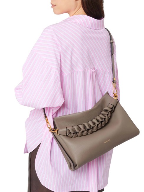 BOHEME Handtasche, mit Schultergurt, aus Leder warme T./Rosette - Damentaschen