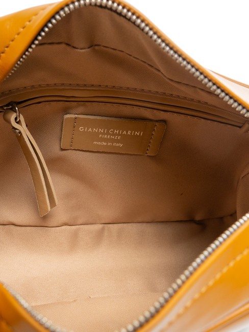 LOGO PRINT Schlafzimmertasche aus glattem Leder bräunen - Damentaschen