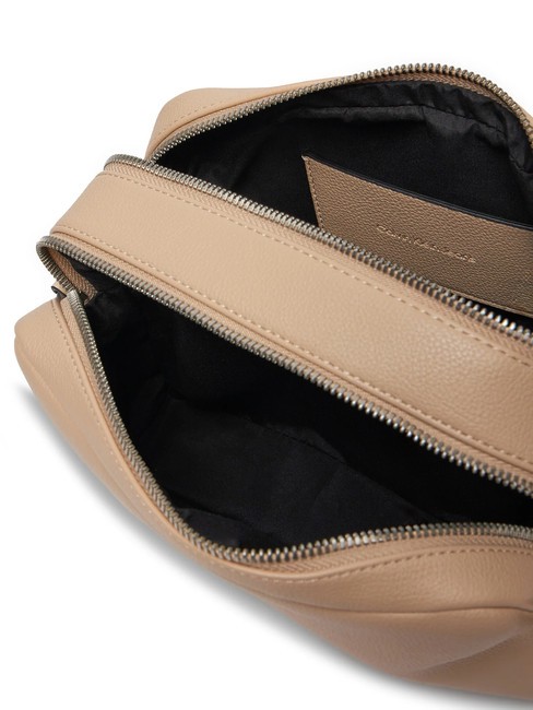 CK JEANS OVER WEBBING  Mini-Umh&auml;ngetasche Porzellansand - Damentaschen