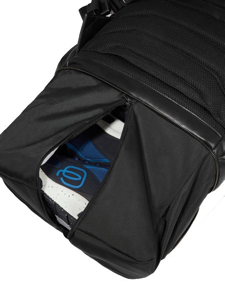 BLUE SQUARE  15,6-Zoll-Laptop-Rucksack aus Leder Schwarz - PC-Rucksäcke