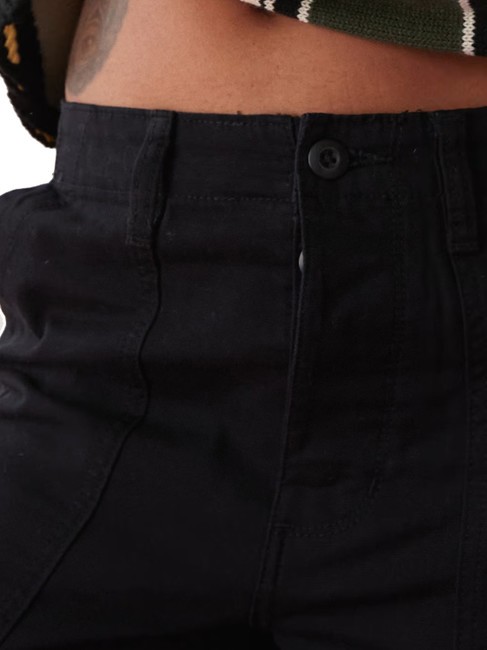 ARROYO WIDE LEG Cargohose mit weitem Bein Schwarz - Damenhosen