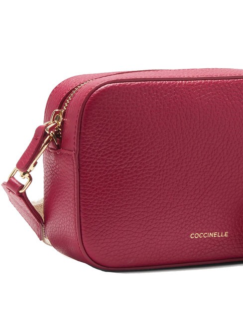 TEBE Schultertasche aus strukturiertem Leder Sangria - Damentaschen