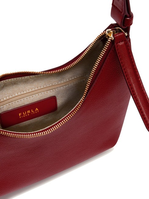 GOCCIA Umh&auml;ngetasche aus geh&auml;mmertem Leder KIRSCHE d - Damentaschen