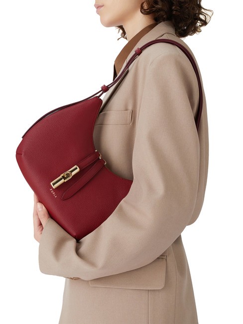 GOCCIA Umh&auml;ngetasche aus geh&auml;mmertem Leder KIRSCHE d - Damentaschen