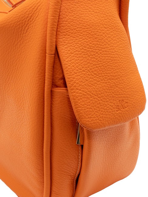 TRIO  Rucksack aus gehämmertem Leder orange - Damentaschen