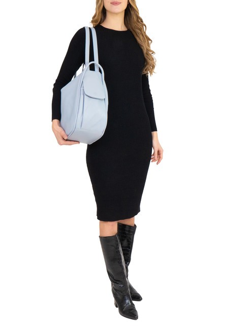 TRIO  Rucksack aus gehämmertem Leder puderblau - Damentaschen