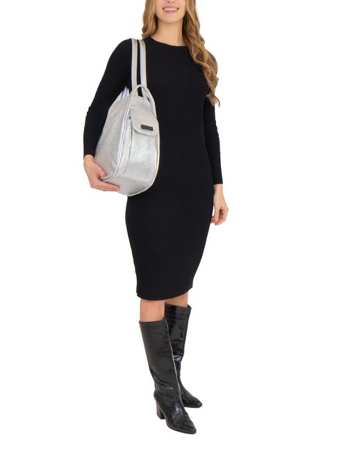 TRIO Rucksack aus Metallic-Leder Silber - Damentaschen