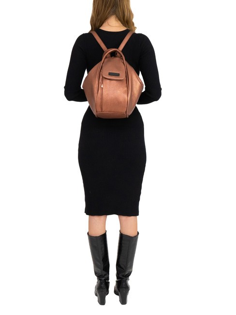 TRIO Rucksack aus Metallic-Leder Bronze - Damentaschen