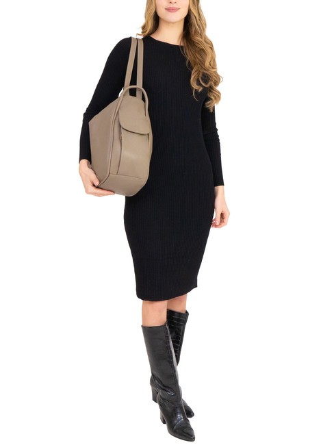 TRIO Rucksack aus Nappaleder Dreck - Damentaschen