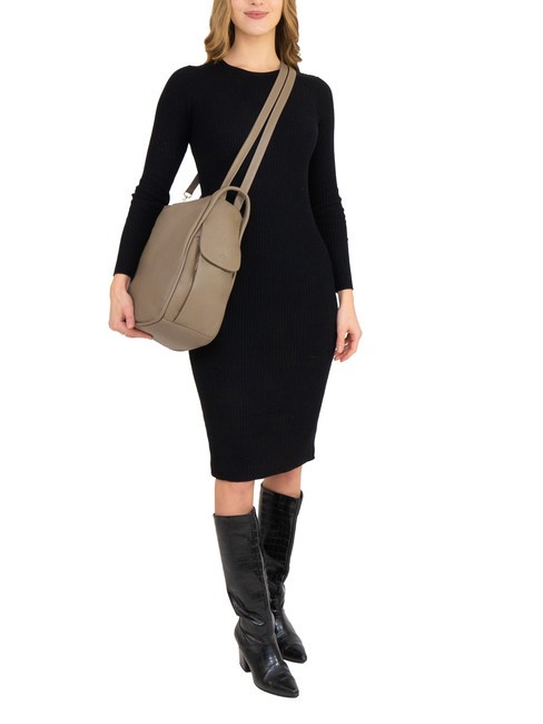 TRIO Rucksack aus Nappaleder Dreck - Damentaschen