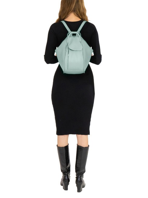 TRIO Rucksack aus Nappaleder mittleres Salbeigrün - Damentaschen