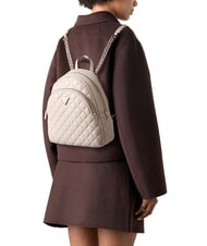 GUESS GIULLY Gesteppter Rucksack mit 2 F&auml;chern hell beige - Damentaschen - 4