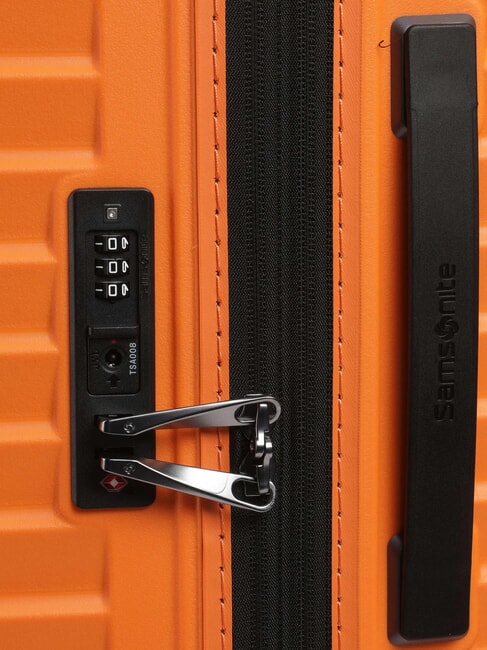 INTUO Extra großer erweiterbarer Trolley Aprikose - Harte Trolleys