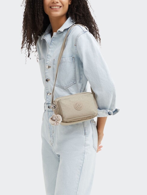 ABANU S Schultertasche charakteristisches Beige mit Prägung - Damentaschen