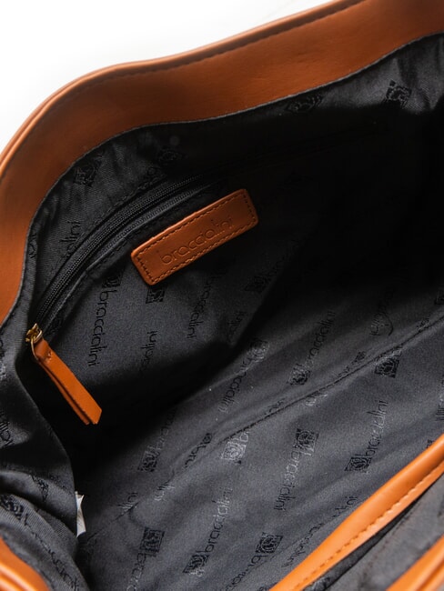 GINGER Umhängetasche mit Überschlag braun - Damentaschen