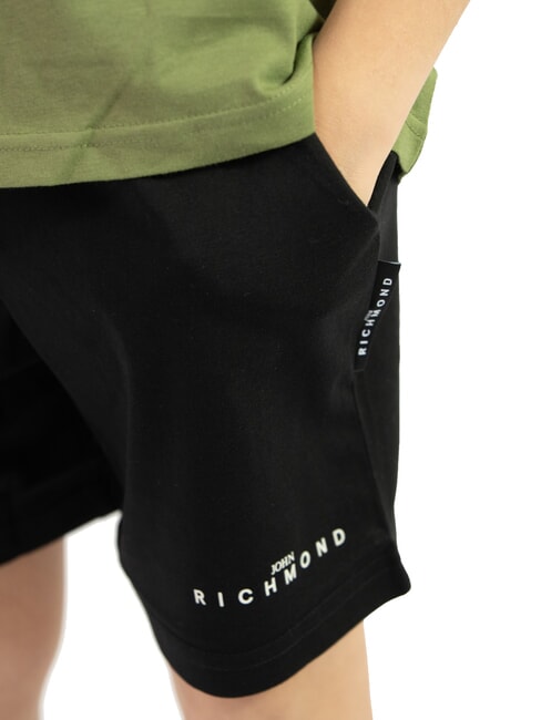 NORMI Set aus T-Shirt und Bermudashorts grüne mil. - Trainingsanzüge für Kinder