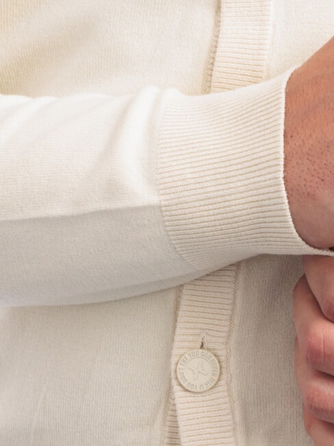 LICONE Strickjacke mit V-Ausschnitt und Knöpfen Knochenweiß - Herrenpullover