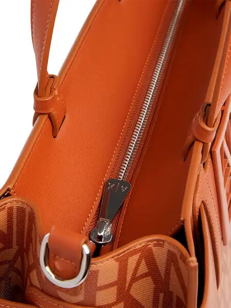 LOGO ALL OVER Handtasche mit Schultergurt Nocken. Rosen/Auto. Cafe - Damentaschen