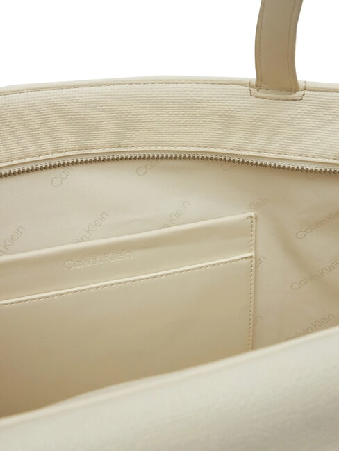 CK MEDIUM Schulter-Shopper Kreide - Damentaschen