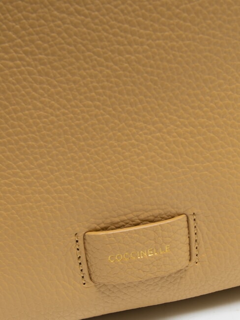 VOILE Mini-Rucksack aus gehämmertem Leder frisches Beige - Damentaschen