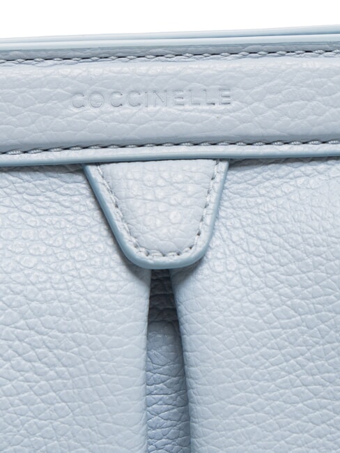 DILETTA SOFT Clutch aus gehämmertem Leder Nebelblau - Damentaschen