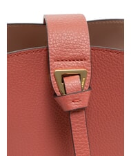 COCCINELLE ALBA Schultertasche aus geh&auml;mmertem Leder Topf - Damentaschen - 3