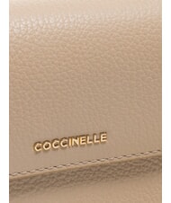 COCCINELLE FAINT Mini-Tasche aus gehämmertem Leder Puderrosa - Damentaschen - 4
